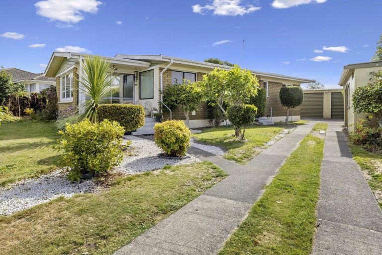 Photo of property in 3 Barron Crescent, Fenton Park, Rotorua, 3010