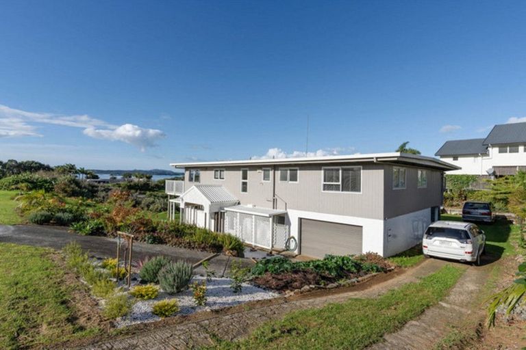 Photo of property in 75 Reinga Road, Kerikeri, 0230