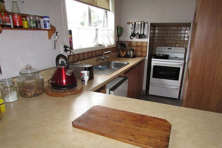 Photo of property in 34 Inverness Street, Dunollie, Runanga, 7803