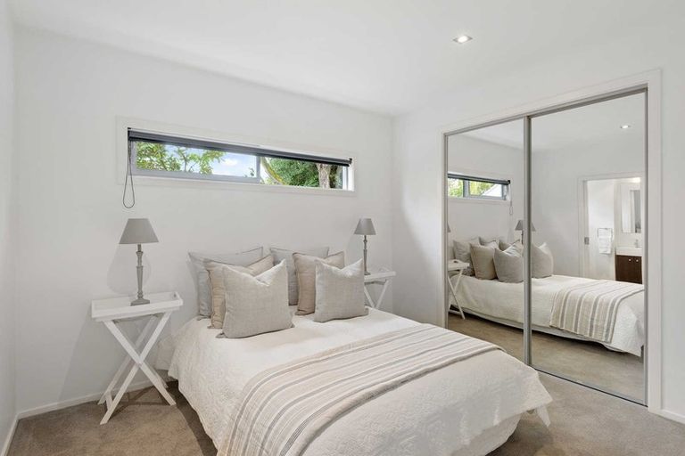 Photo of property in 243 Ilam Road, Ilam, Christchurch, 8041