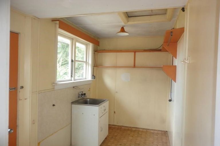 Photo of property in 28 Hillary Crescent, Upper Riccarton, Christchurch, 8041