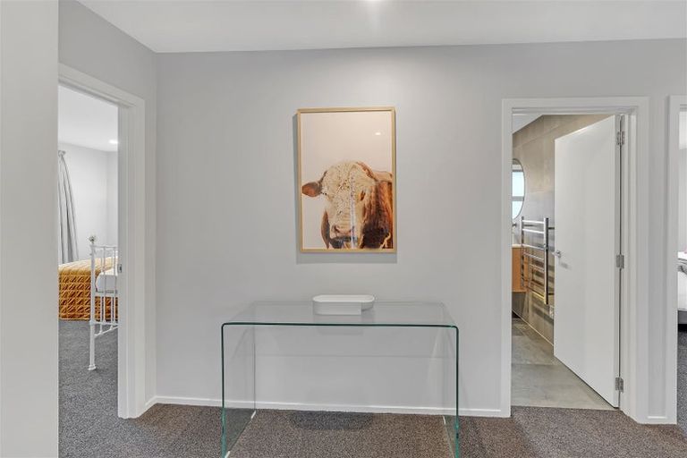 Photo of property in 147 Hamilton Avenue, Ilam, Christchurch, 8041