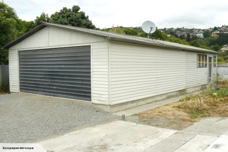 Photo of property in 18 Centaurus Road, Cashmere, Christchurch, 8022