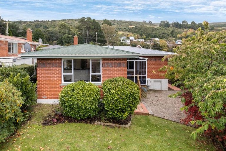Photo of property in 112 Wakari Road, Helensburgh, Dunedin, 9010