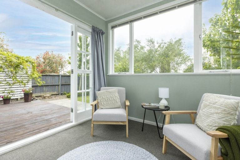 Photo of property in 6 Exeter Crescent, Pirimai, Napier, 4112