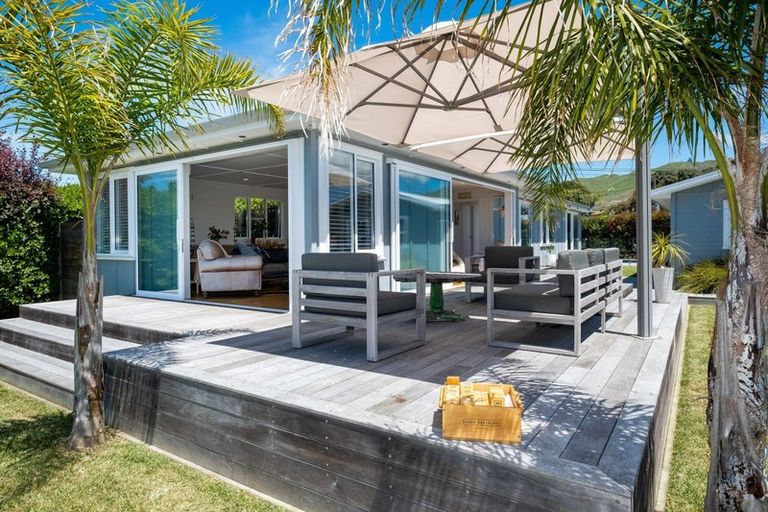 Photo of property in 19 Harper Road, Waimarama, 4294