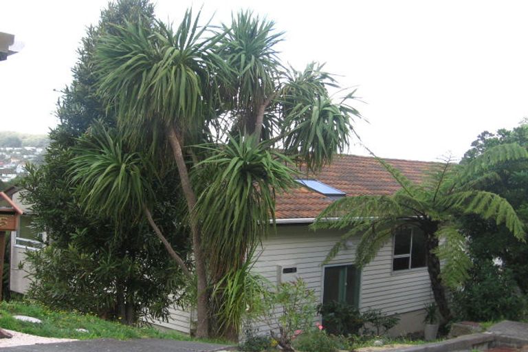 Photo of property in 25 Govind Grove, Ngaio, Wellington, 6035