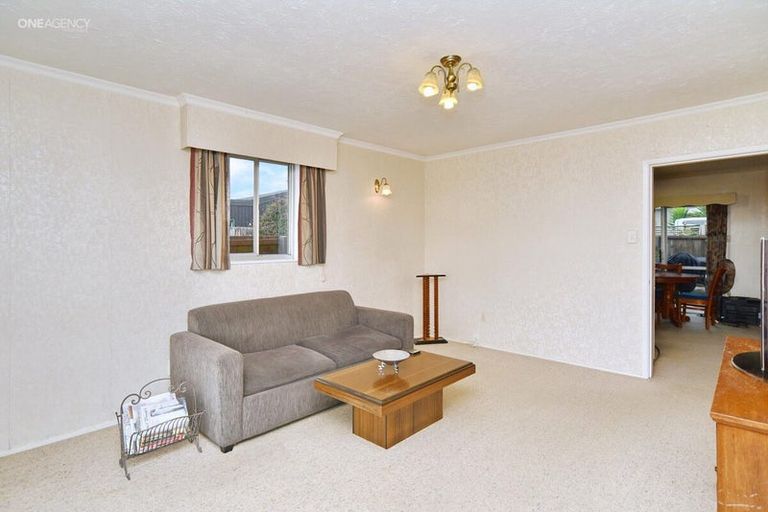 Photo of property in 2/9 Chilton Drive, Mairehau, Christchurch, 8052