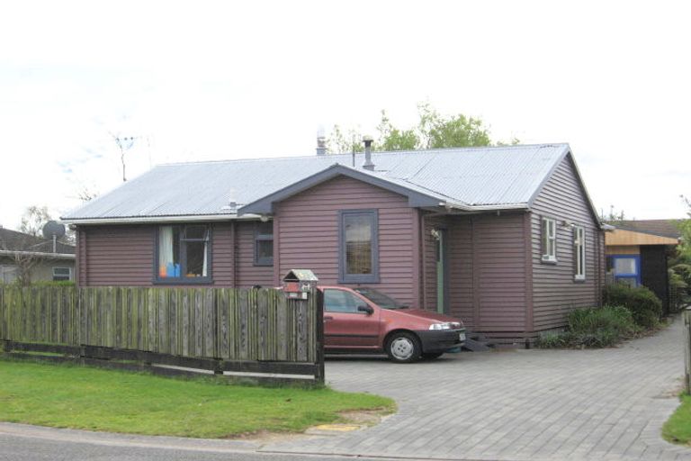 Photo of property in 2/4 Laughton Street, Taupo, 3330