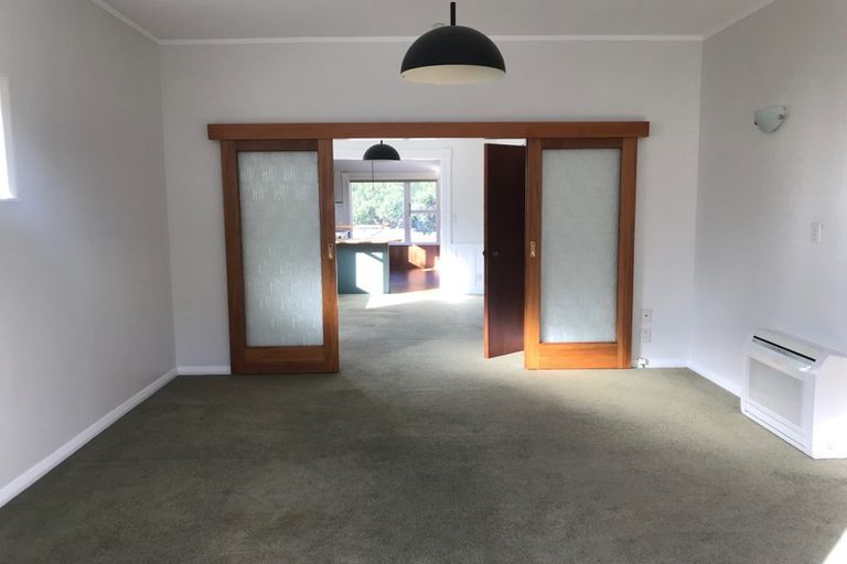 Photo of property in 52 Happy Valley Road, Owhiro Bay, Wellington, 6023