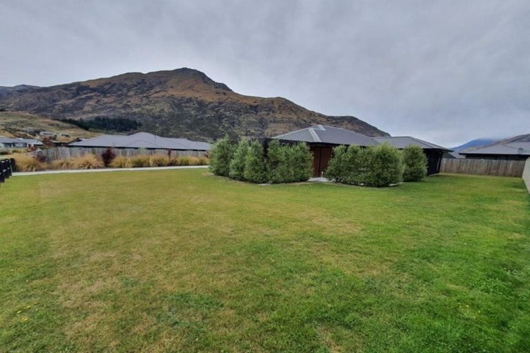 Photo of property in 24 Ashenhurst Way, Lower Shotover, Queenstown, 9304