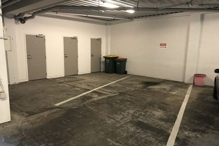 Photo of property in 4/107 Great South Road, Papakura, 2110