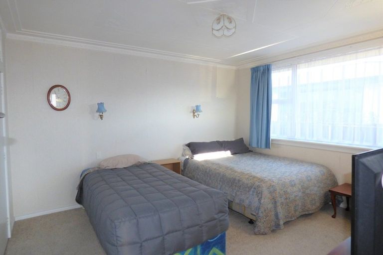 Photo of property in 1 Ivel Street, Oamaru North, Oamaru, 9400