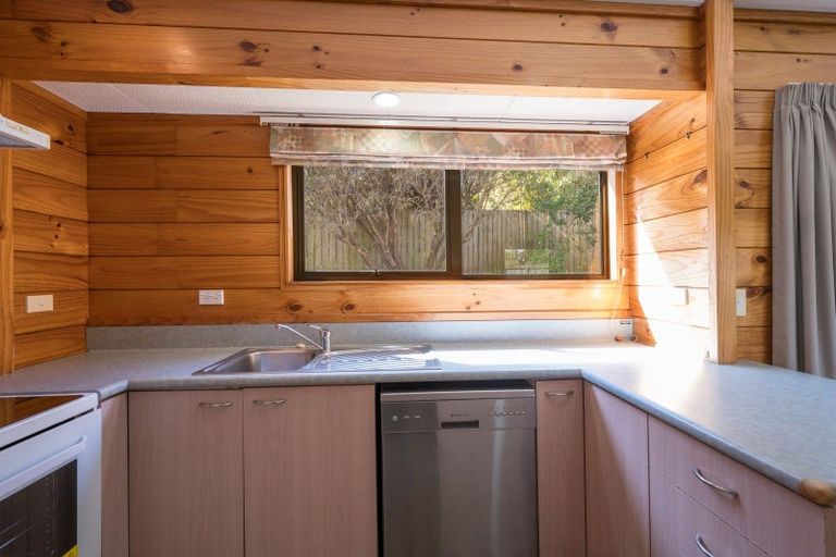 Photo of property in 2 Lingfield Place, Richmond, 7020