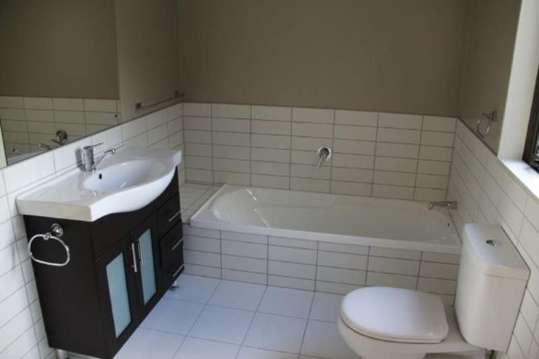 Photo of property in 1 Jade Lane, Paraparaumu, 5032