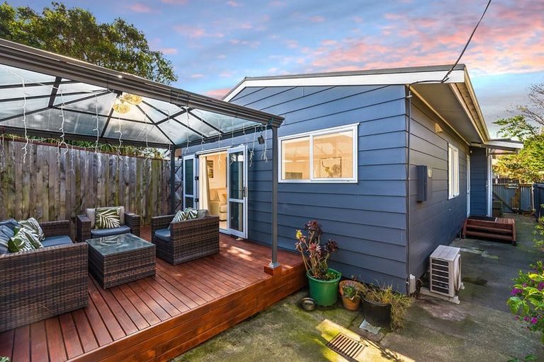 Photo of property in 22a Kapiti Road, Paraparaumu, 5032