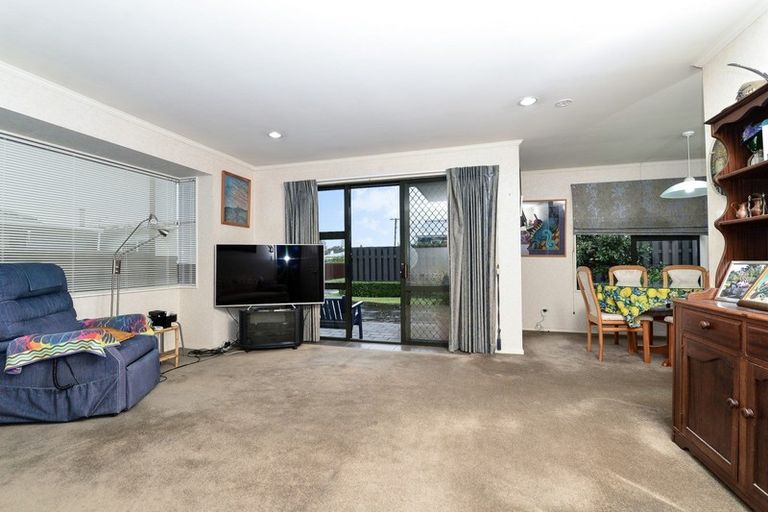 Photo of property in 3a Sandwich Road, St Andrews, Hamilton, 3200