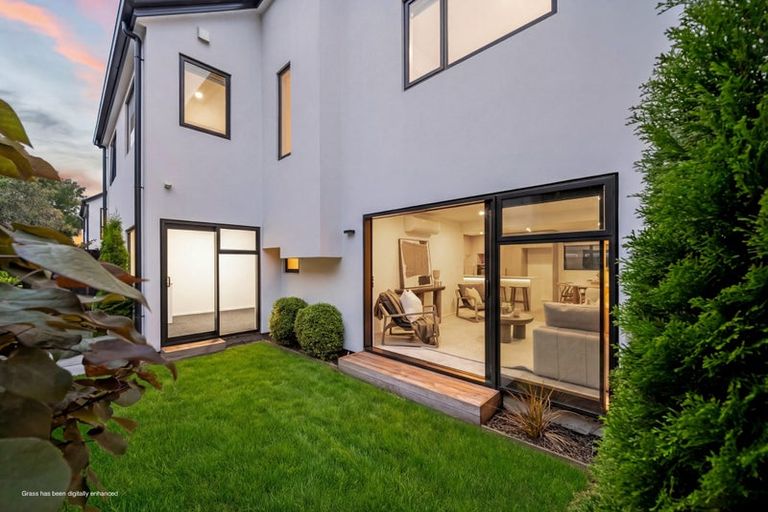 Photo of property in 2/128 Bishop Street, St Albans, Christchurch, 8014