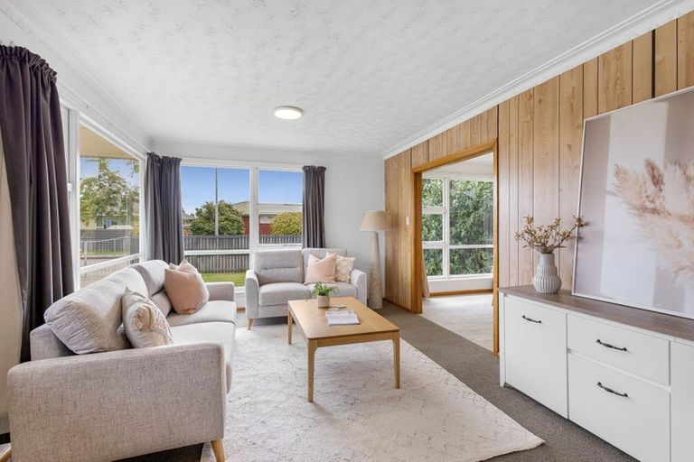 Photo of property in 20 Kathleen Crescent, Hornby, Christchurch, 8042