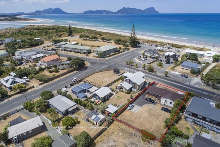 Photo of property in 82 Bream Bay Drive, Ruakaka, 0116