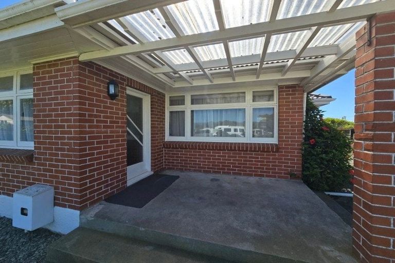 Photo of property in 8 Clark Street, Levin, 5510