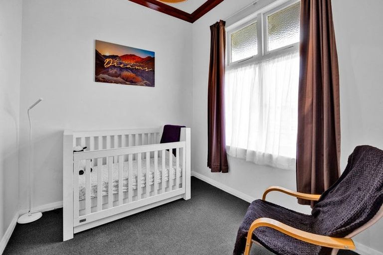 Photo of property in 21 Maire Street, Hawera, 4610