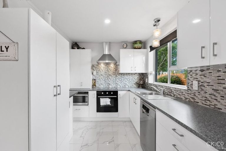 Photo of property in 962b High Street, Avalon, Lower Hutt, 5011