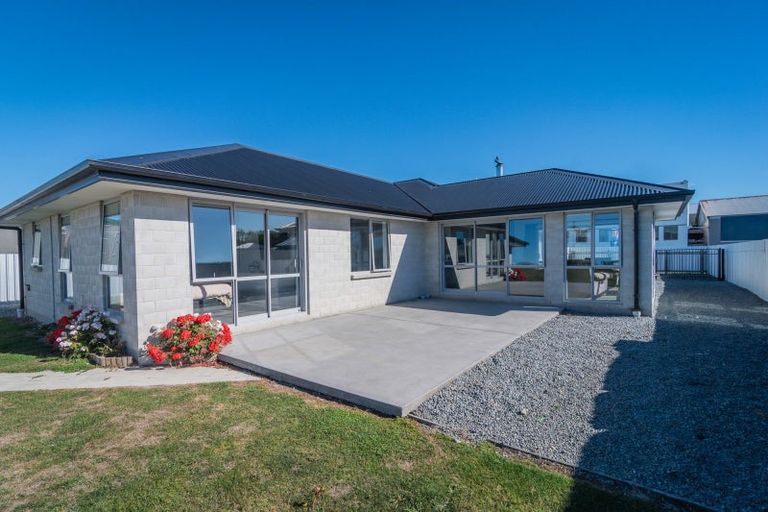 Photo of property in 16 Thomas Street, West End, Timaru, 7910