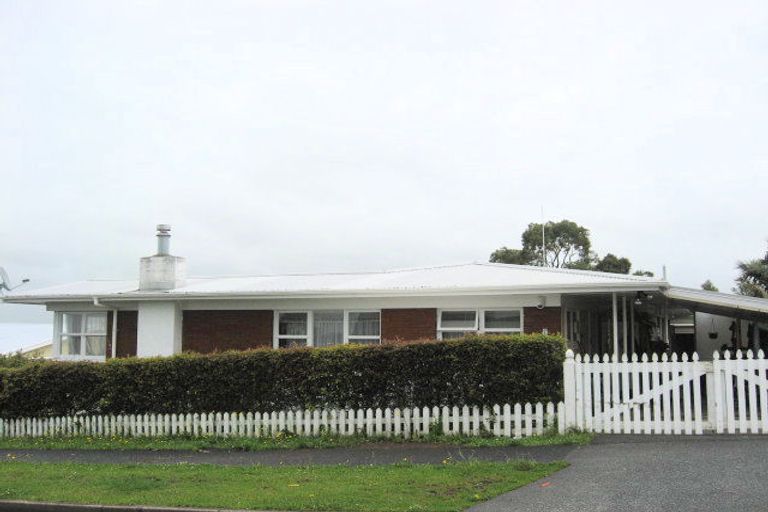 Photo of property in 4 Chester Avenue, Onerahi, Whangarei, 0110