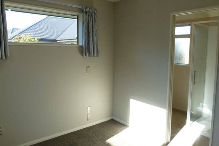 Photo of property in 6 Somerville Crescent, Aidanfield, Christchurch, 8025