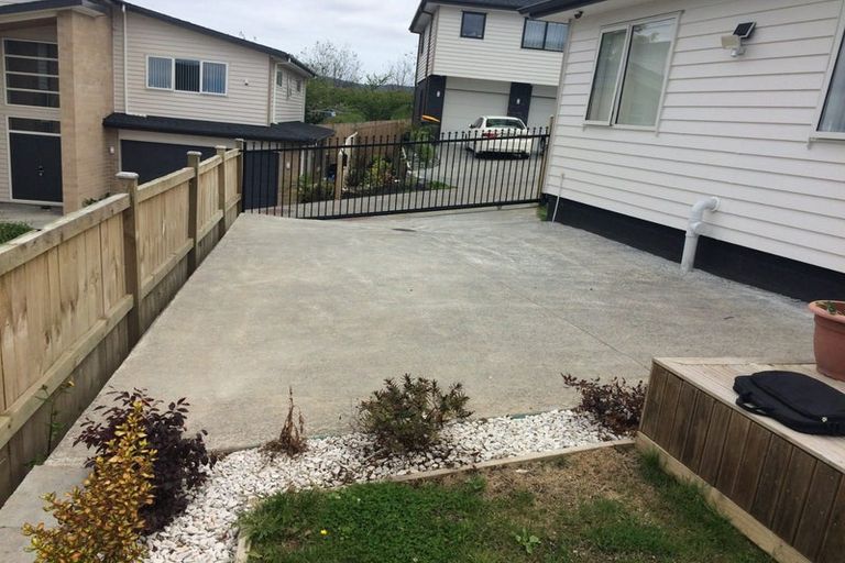 Photo of property in 220a Metcalfe Road, Ranui, Auckland, 0612
