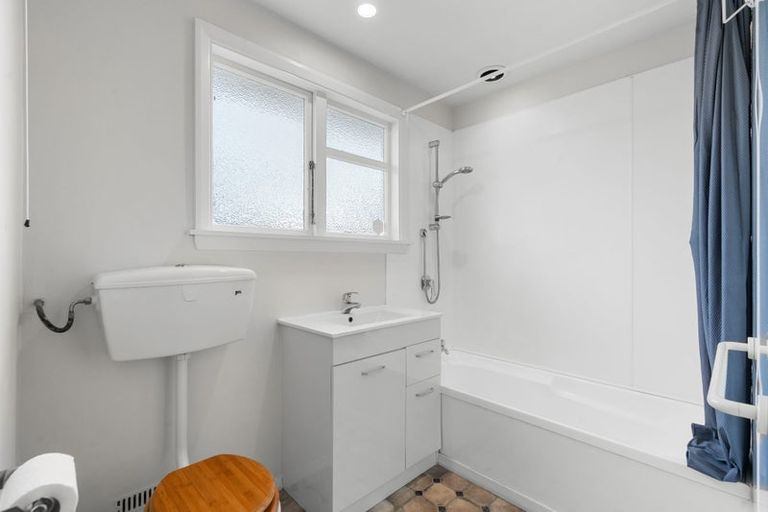 Photo of property in 290 Waterloo Road, Hornby, Christchurch, 8042