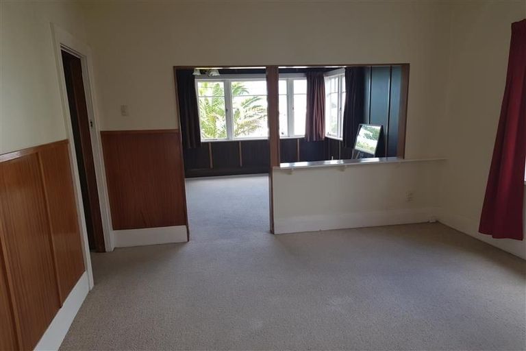 Photo of property in 4126 Great North Road, Glen Eden, Auckland, 0602