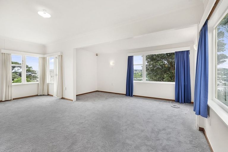 Photo of property in 43a Nevay Road, Miramar, Wellington, 6022