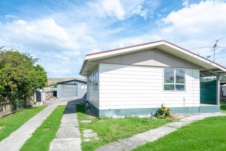 Photo of property in 33 Ida Road, Outer Kaiti, Gisborne, 4010