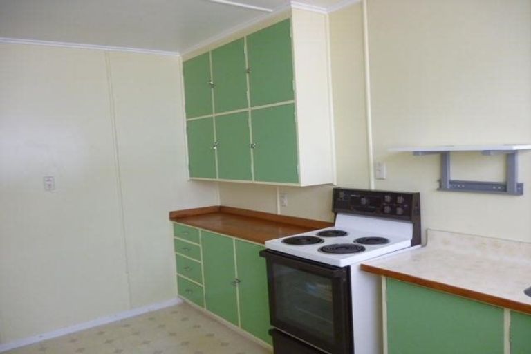 Photo of property in 4 Argyle Grove, Trentham, Upper Hutt, 5018