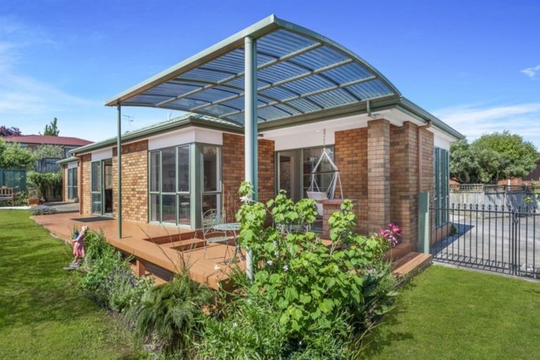 Photo of property in 11 Chapel Hill, Rototuna, Hamilton, 3210