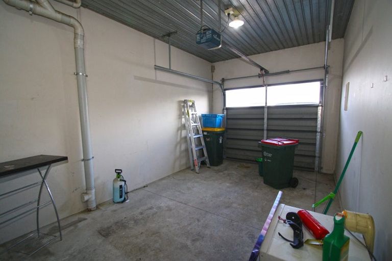 Photo of property in 2/38 Maratahu Street, Westown, New Plymouth, 4310