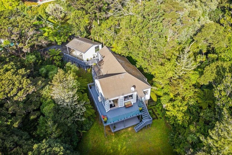 Photo of property in 19 Laser Place, Bayview, Auckland, 0629