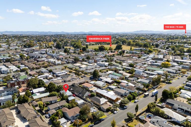 Photo of property in 15 Primrose Street, Frankton, Hamilton, 3204