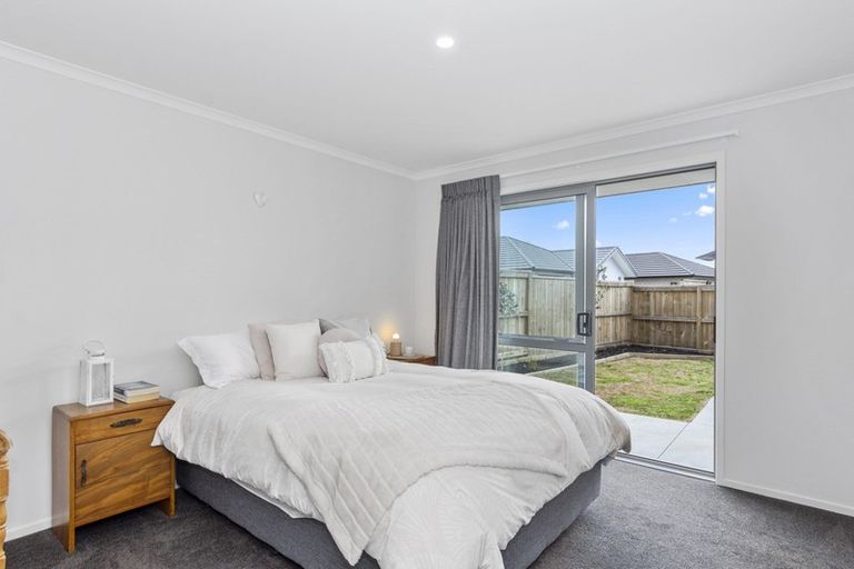 Photo of property in 19 Kanapa Close, Papamoa, 3118