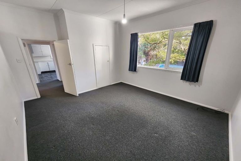 Photo of property in 14 Austin Street, Mount Victoria, Wellington, 6011