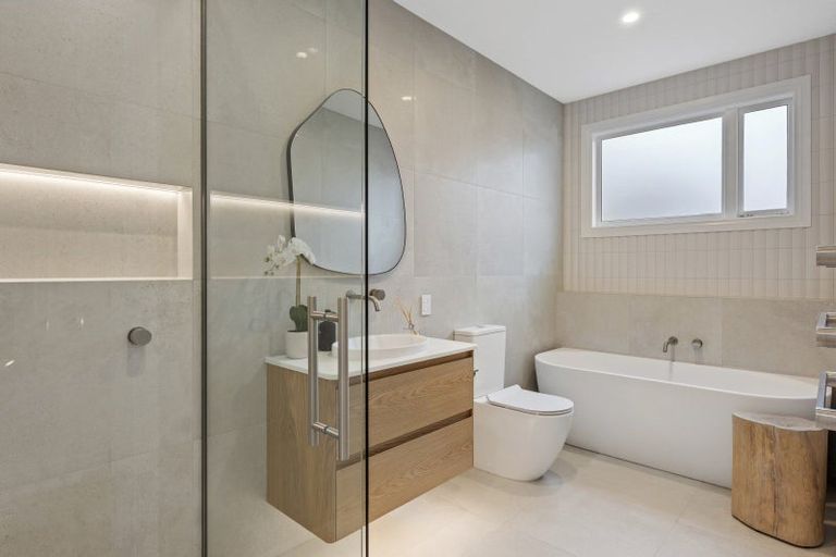 Photo of property in 21 Watford Street, Strowan, Christchurch, 8052