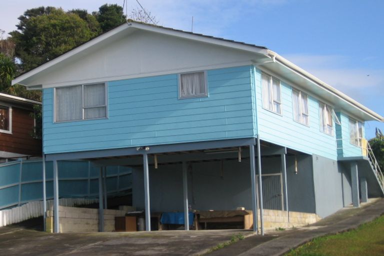 Photo of property in 53 Reynella Drive, Massey, Auckland, 0614