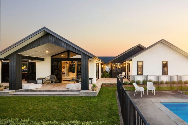 Photo of property in 7 Moemoea Place, Cambridge, 3434