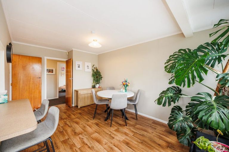Photo of property in 22 Saturn Crescent, Milson, Palmerston North, 4414