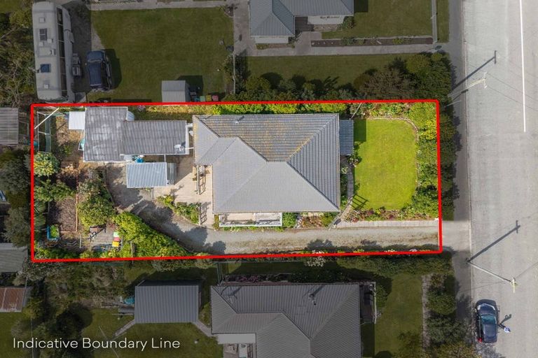 Photo of property in 83 Peel Street, Geraldine, 7930