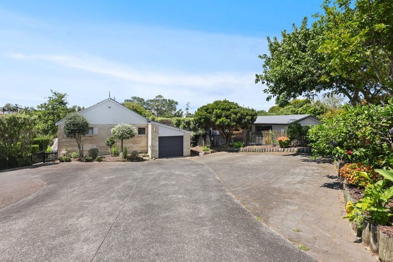 Photo of property in 2/30 Curacao Place, Half Moon Bay, Auckland, 2012