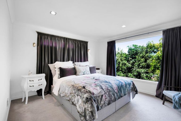 Photo of property in 117 Poplar Grove, Whalers Gate, New Plymouth, 4310