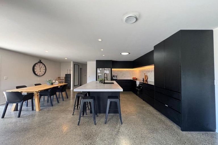 Photo of property in 101 Russell Robertson Drive, Havelock North, 4130